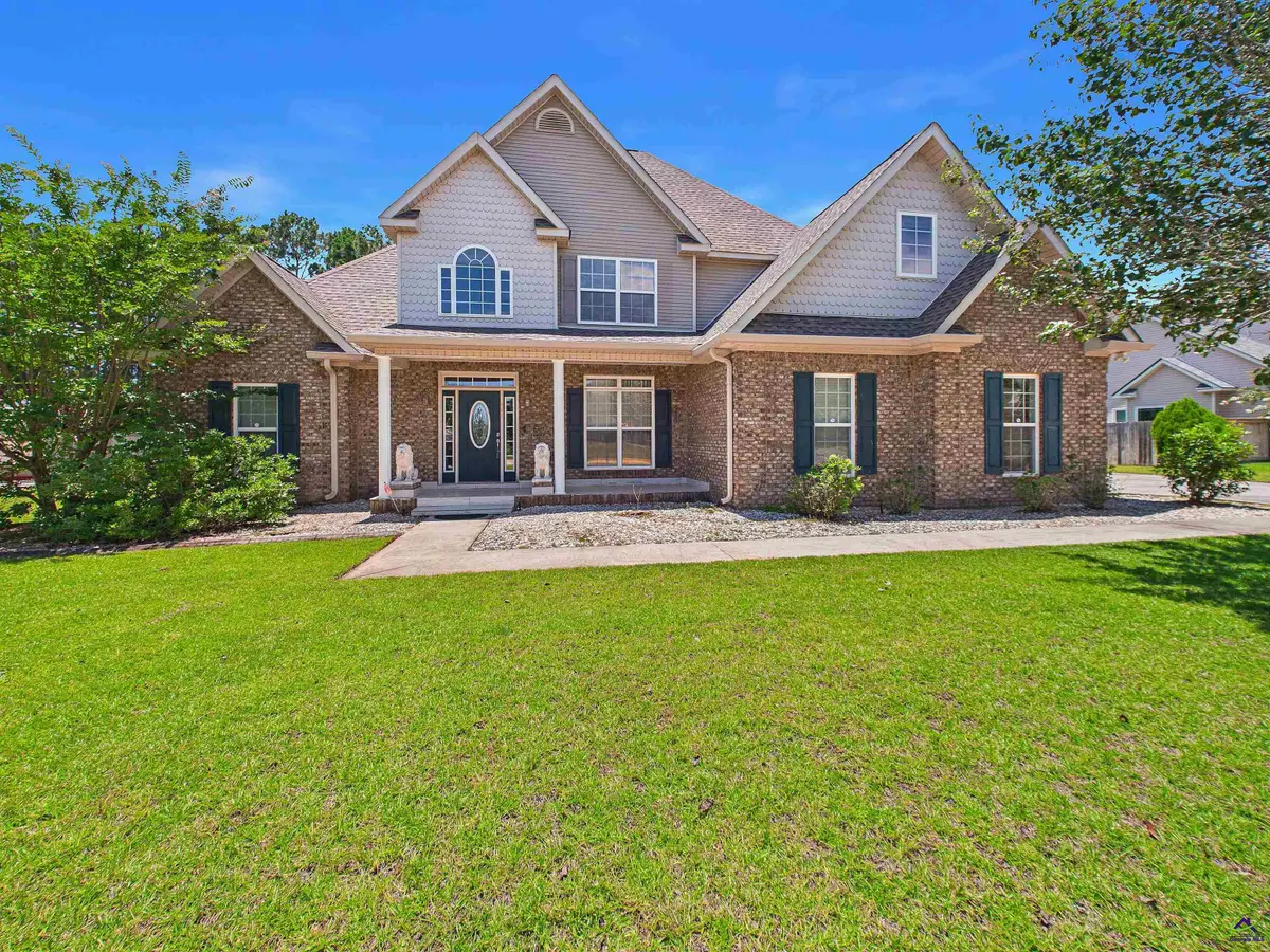 221 Hathersage Drive, Kathleen, GA 31047 - #1