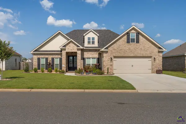 115 Woodwinds Court, Kathleen, GA 31047