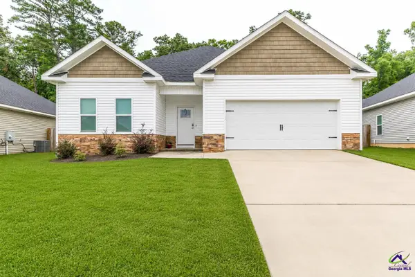105 Garrett Lane, Bonaire, GA 31005