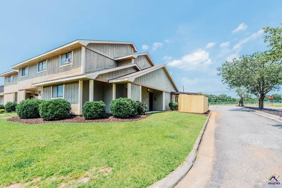 160 Stoneridge Drive, Warner Robins, GA 31088 - #2