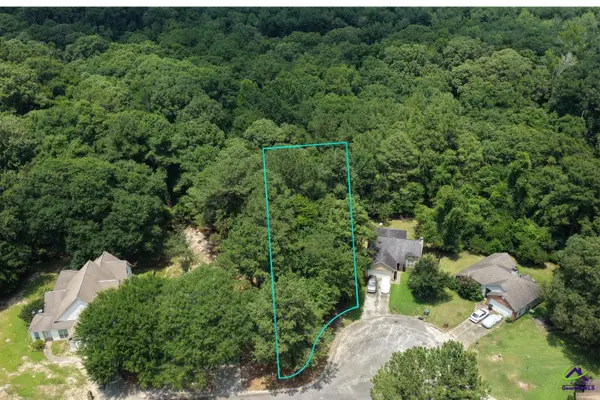 157 Carriage Hill Drive, Warner Robins, GA 31088