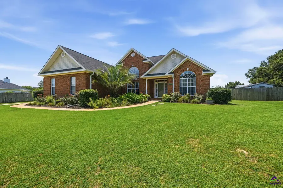 128 Spring Chase Circle, Kathleen, GA 31047 - #2