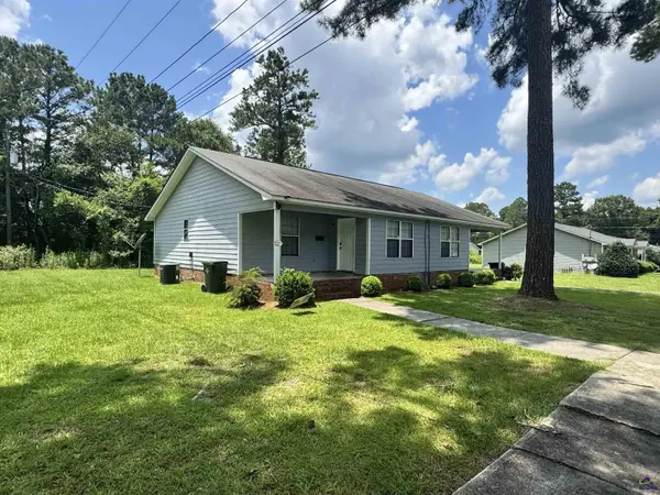106 S Motrose Street, Fort Valley, GA 31030