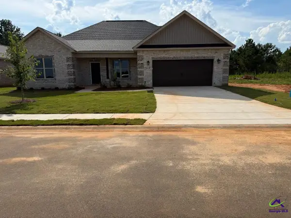 112 Fox Glove Court, Byron, GA 31008