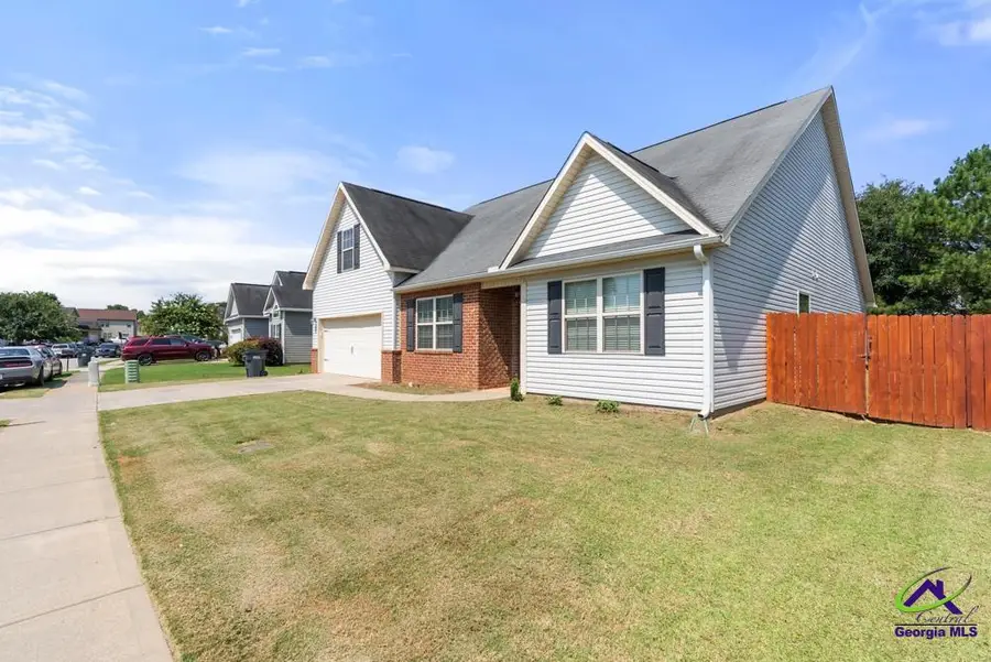 316 Flowing Meadows Drive, Kathleen, GA 31047 - #3
