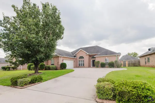 104 Downshire Way, Warner Robins, GA 31088