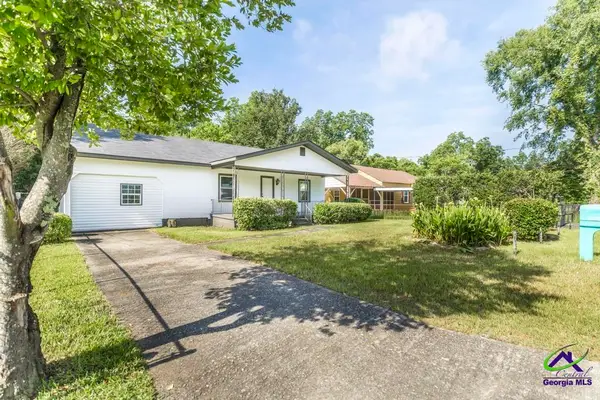 1140 Schley Street, Macon, GA 31206