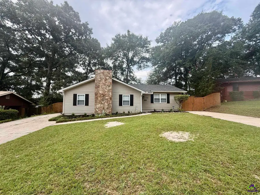 104 Tyrone Street, Warner Robins, GA 31088 - #2