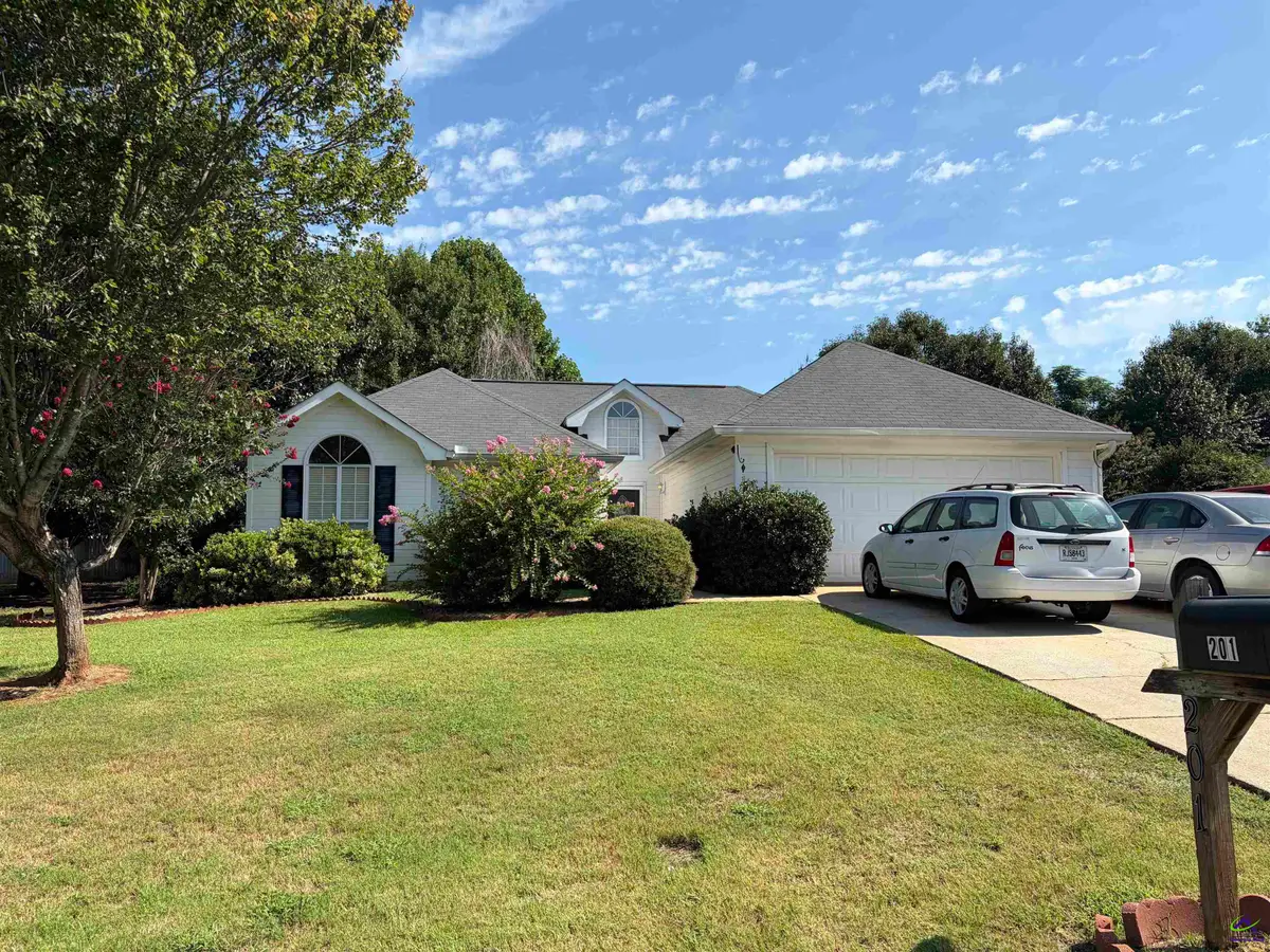 201 Bessermer Street, Warner Robins, GA 31088 - #1