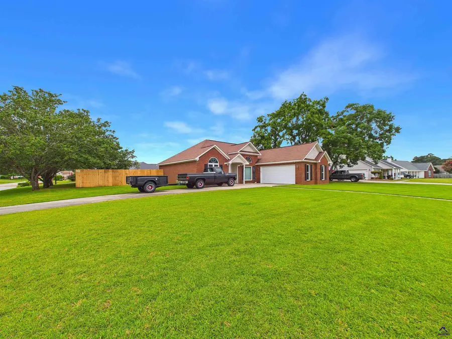 131 Pioneer Trail, Warner Robins, GA 31088 - #2