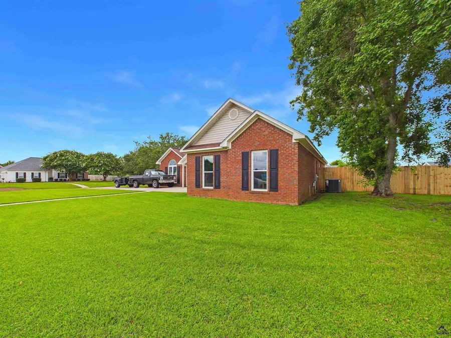 131 Pioneer Trail, Warner Robins, GA 31088 - #3