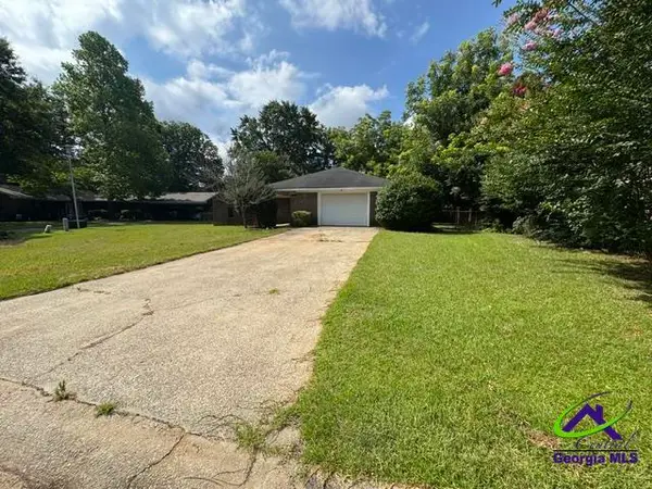 102 Modred Court, Warner Robins, GA 31093