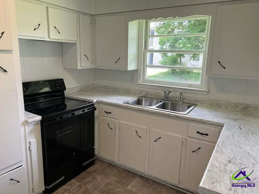 174 Lucas Road, Cochran, GA 31014 - #3
