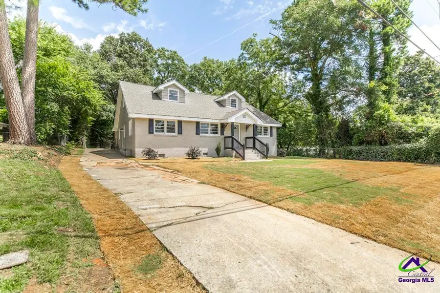 304 Sunset Drive, Warner Robins, GA 31088 - #2