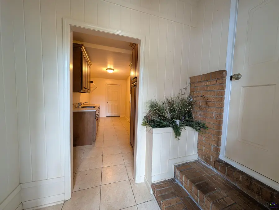 404 Oakview Square, Warner Robins, GA 31093 - #3