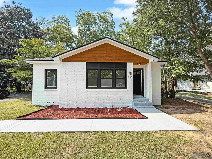 305 Peachtree Street, Fort Valley, GA 31030 - #2