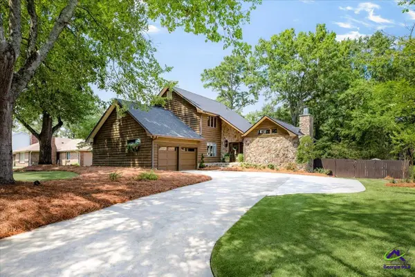 2021 Laurel Drive, Perry, GA 31069