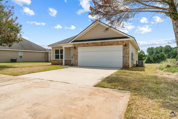 208 Shasta Drive, Perry, GA 31069