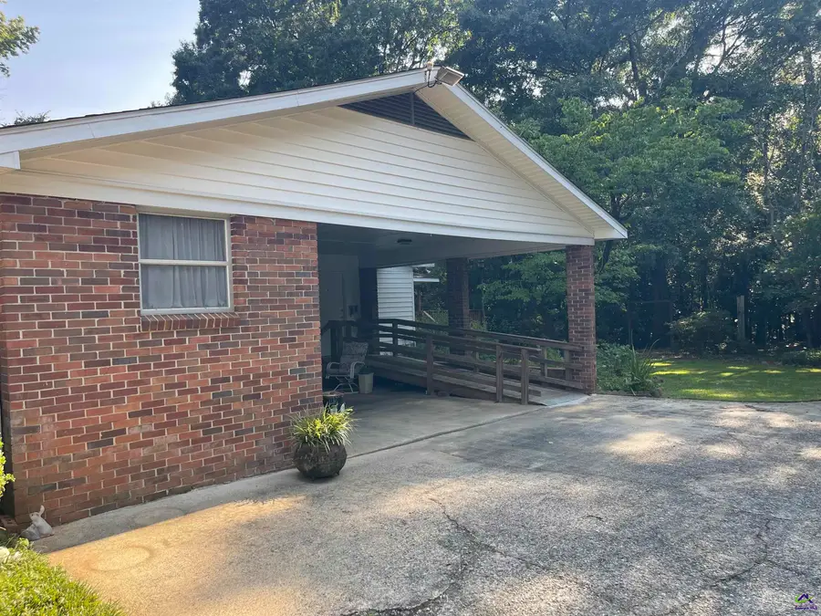 866 Warwick Drive, Macon, GA 31210 - #3
