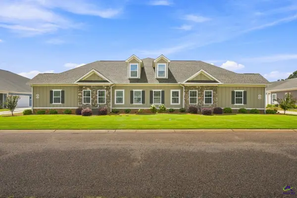 492 Nandina Court, Warner Robins, GA 31088