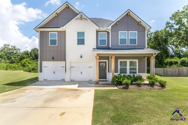 111 Corn Field Circle, Perry, GA 31069