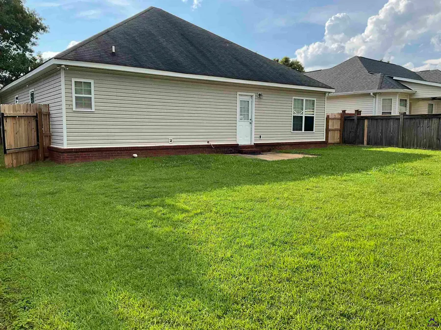 305 Manchester Lane, Byron, GA 31008 - #3