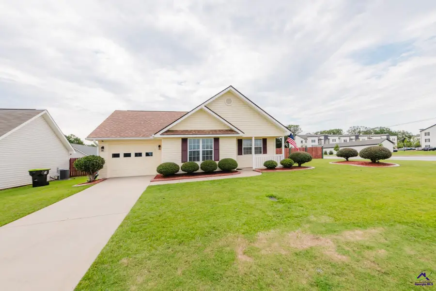 605 Deerfield Circle, Warner Robins, GA 31088 - #2
