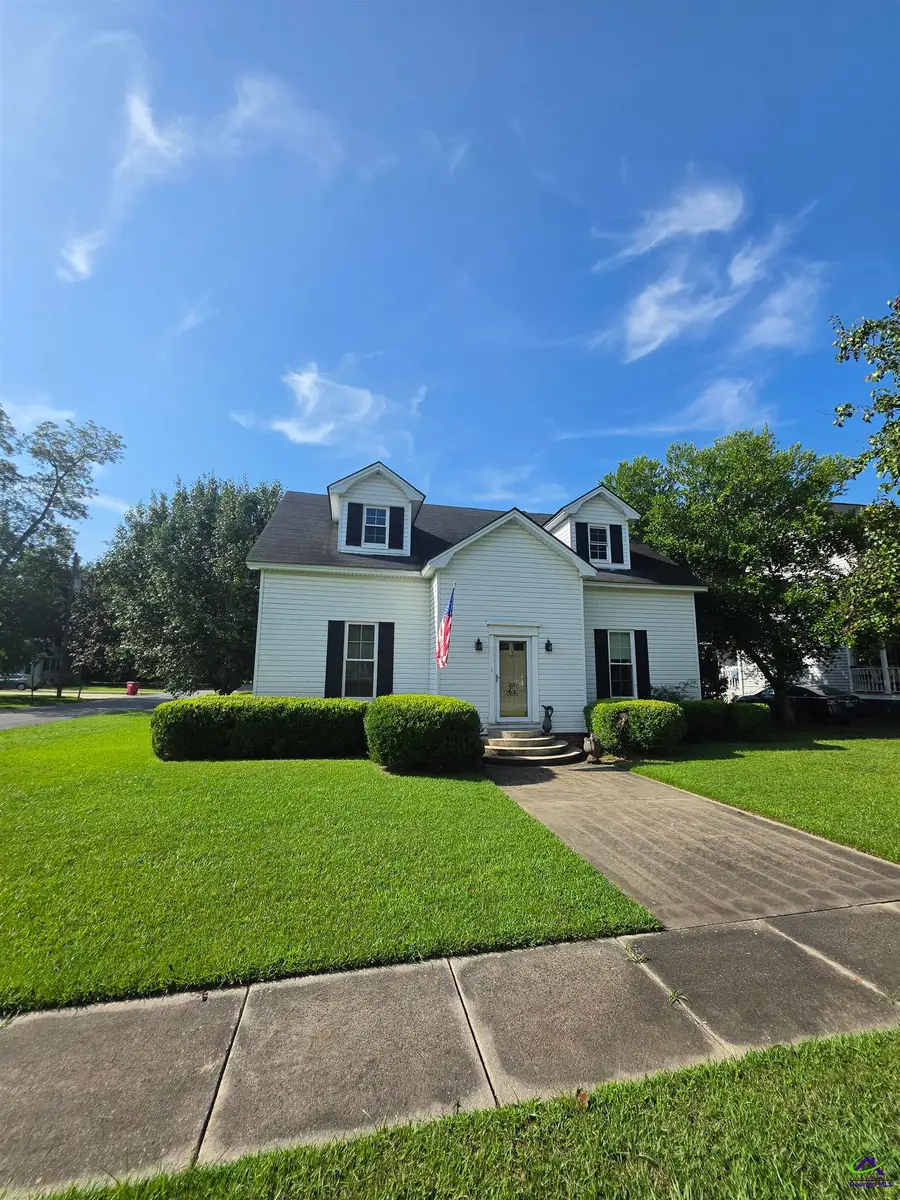 51 Merritt Street, Hawkinsville, GA 31036 - #3