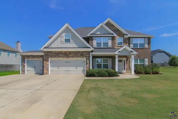 208 Pearl Moss Lane, Kathleen, GA 31047