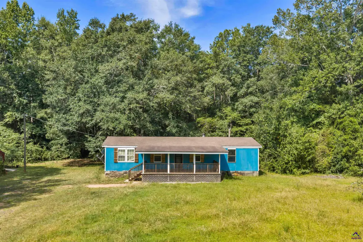 201 Midway Rd, Barnesville, GA 30204 - #1