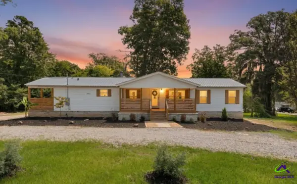 200 3rd Avenue, Bonaire, GA 31005