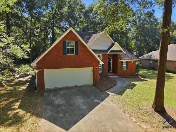 102 Quinelle, Perry, GA 31069
