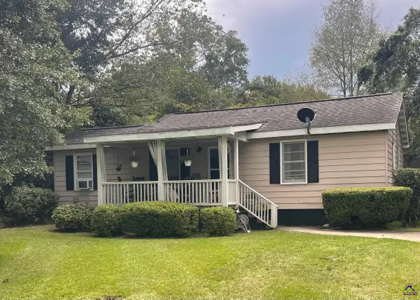 604 Lawson Drive, Perry, GA 31069