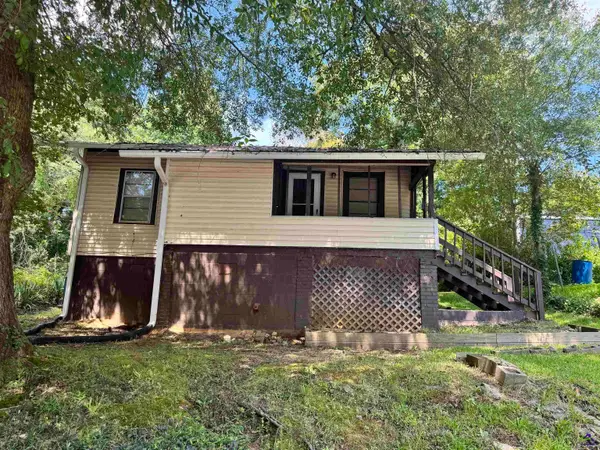 1189 SE Desota Street, Gainesville, GA 30501