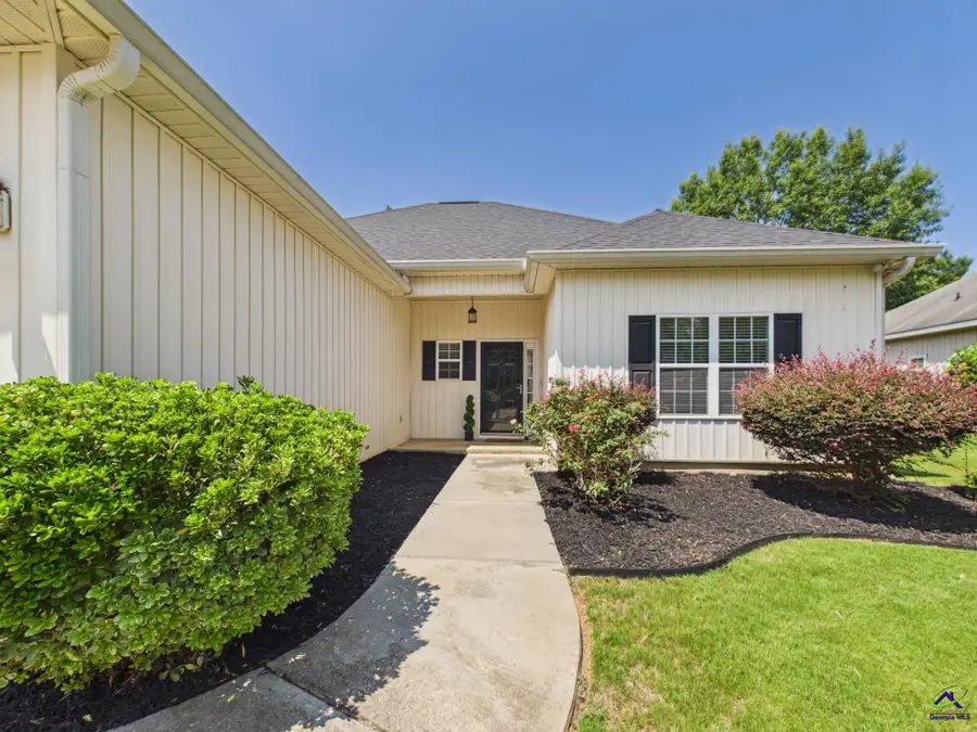 324 Flowing Meadows Drive, Kathleen, GA 31047 - #2