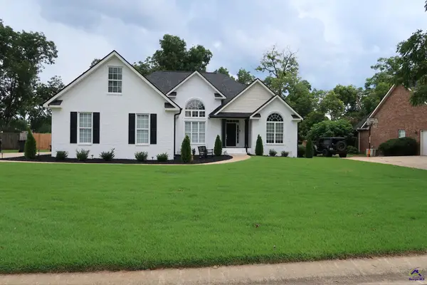 207 Brookewater Lane, Perry, GA 31069