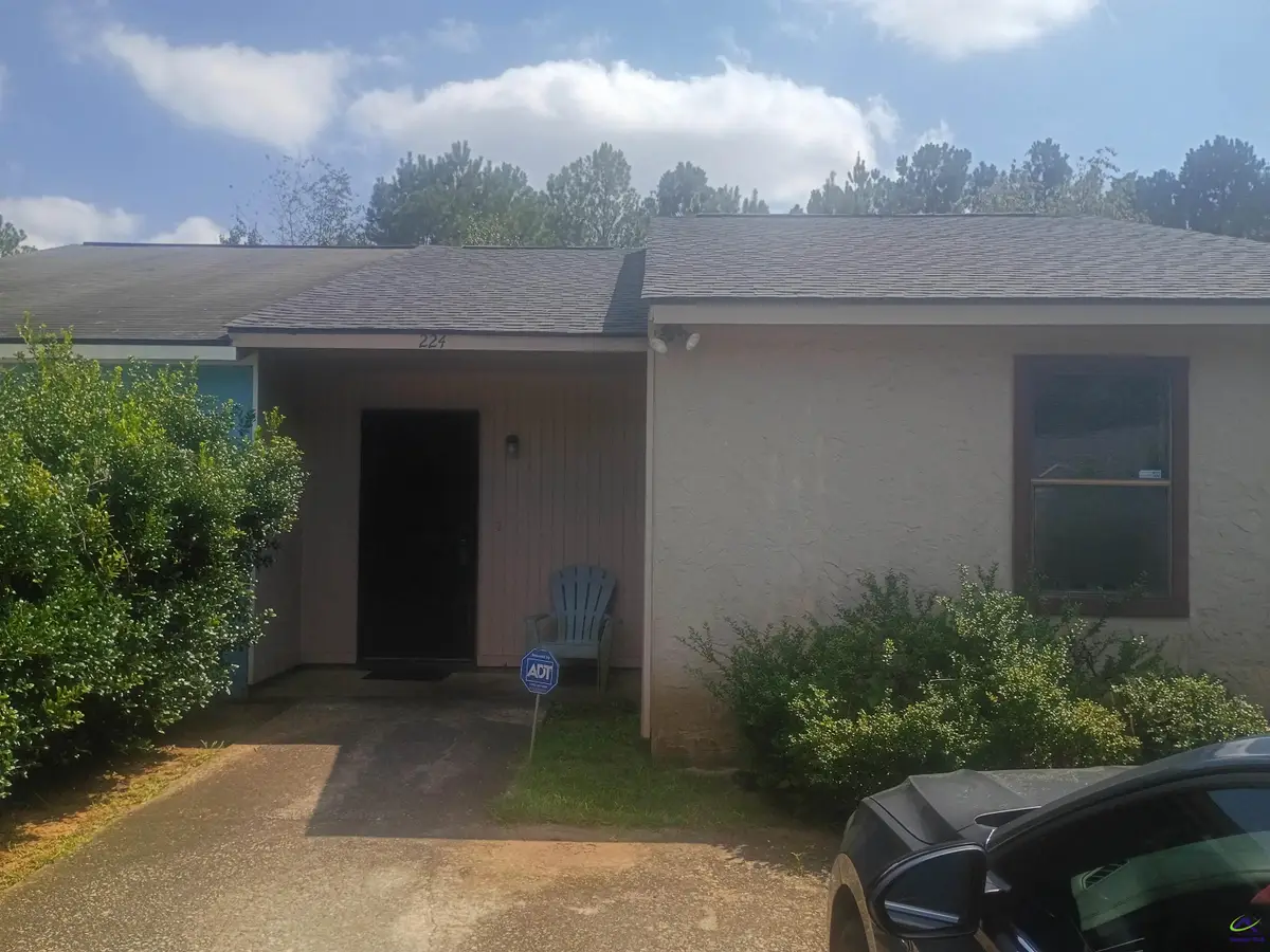 224 Northlake Drive, Warner Robins, GA 31093 - #1