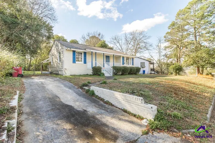 1334 Lakeview Drive, Macon, GA 31206 - #2