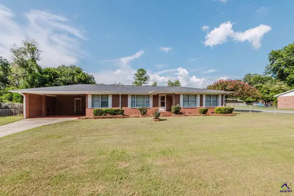 200 Heather Street, Warner Robins, GA 31093