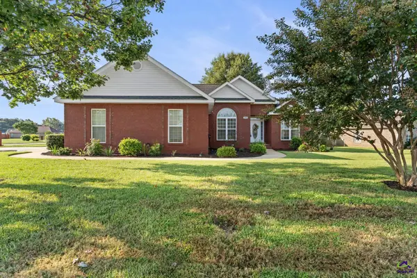 806 Huntwood Lane, Kathleen, GA 31047
