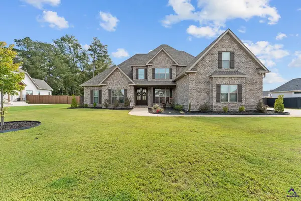 223 Bristleleaf Path, Kathleen, GA 31047