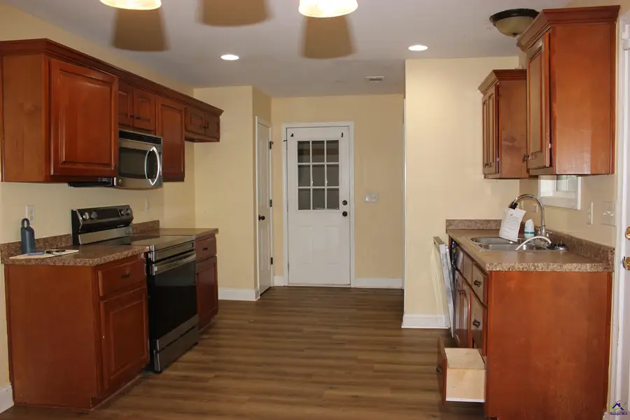 205 Gayla Ct, Warner Robins, GA 31088 - #3
