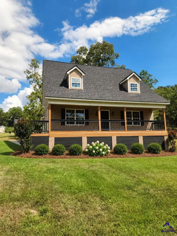 104 Silver Maple Court, Byron, GA 31008