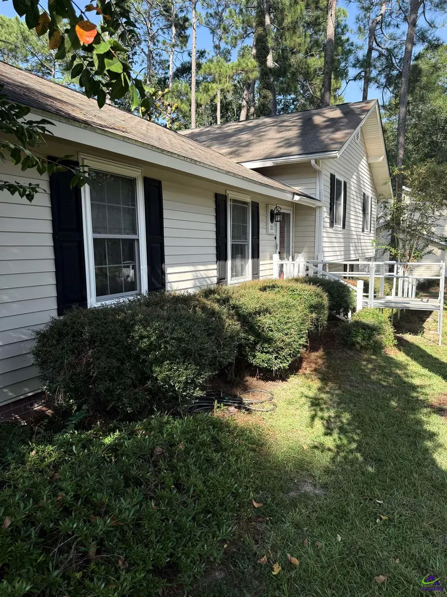 701 26th St E, Tifton, GA 31794 - #2