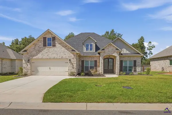 206 Brook Hollow Court, Kathleen, GA 31047