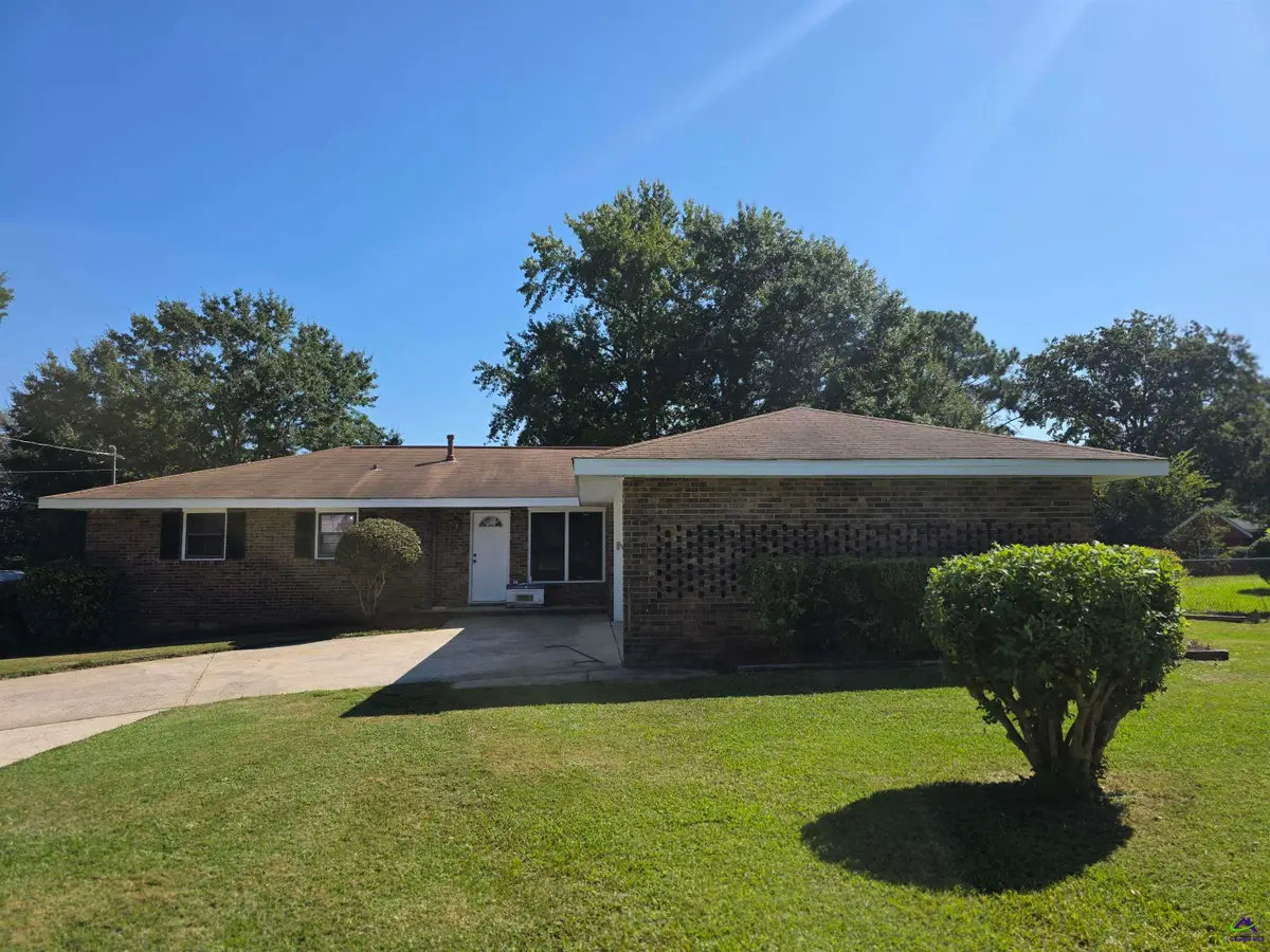 416 Hedlund Drive, Warner Robins, GA 31088 - #1