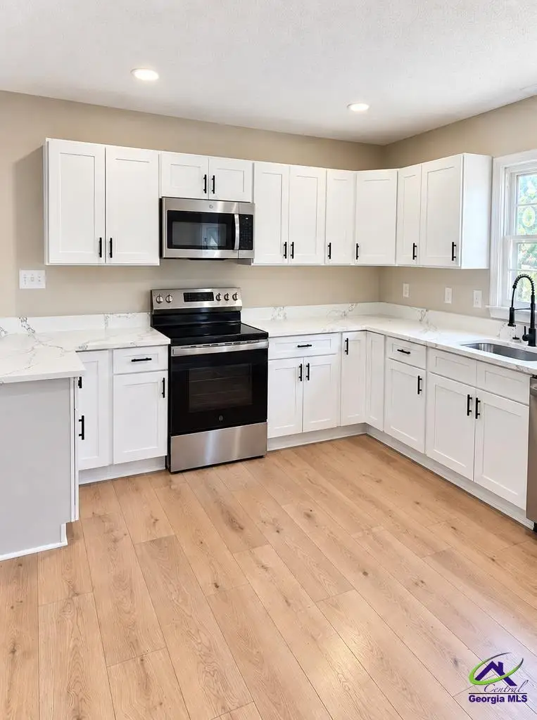 416 Hedlund Drive, Warner Robins, GA 31088 - #3