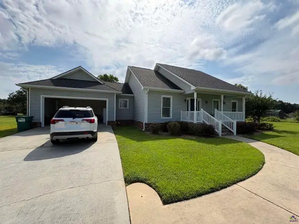 284 Kewanee Drive, Byron, GA 31008