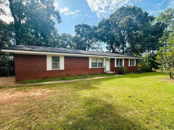 105 Hemlock Street, Warner Robins, GA 31093