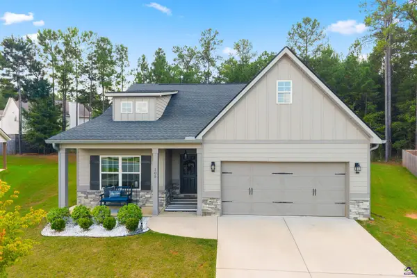 105 Red Cedar Run, Perry, GA 31069